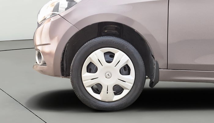 2016 Tata Tiago XZ PETROL, Petrol, Manual, 53,830 km, Left Front Wheel