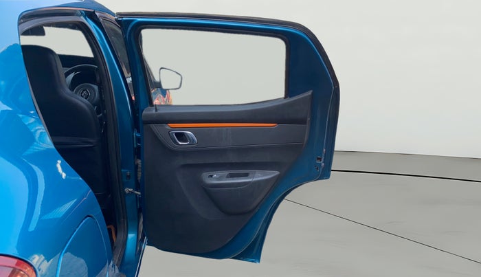 2019 Renault Kwid CLIMBER 1.0 AMT (O), Petrol, Automatic, 83,820 km, RHS Rear Door