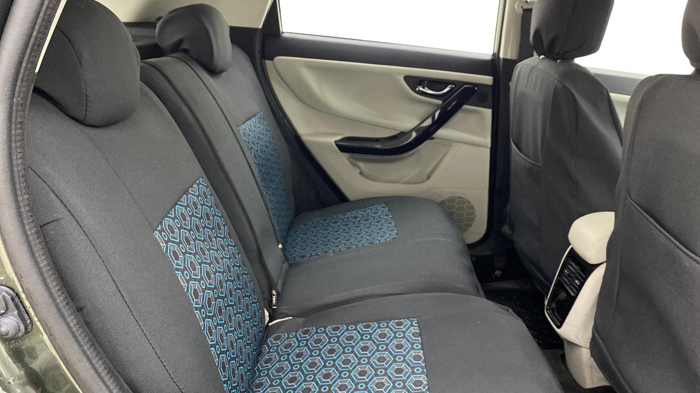 2022 Tata NEXON XZ PLUS (PREMIUM) PETROL, Petrol, Manual, 80,184 km, Right Side Rear Door Cabin