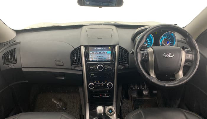 2020 Mahindra XUV500 W7, Diesel, Manual, 61,904 km, Dashboard