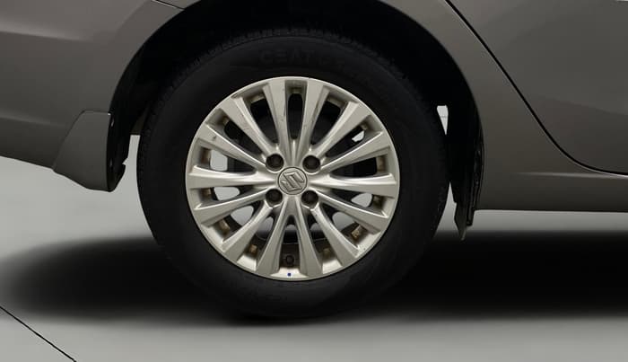 2017 Maruti Ciaz ZETA DIESEL 1.3, Diesel, Manual, 78,242 km, Right Rear Wheel