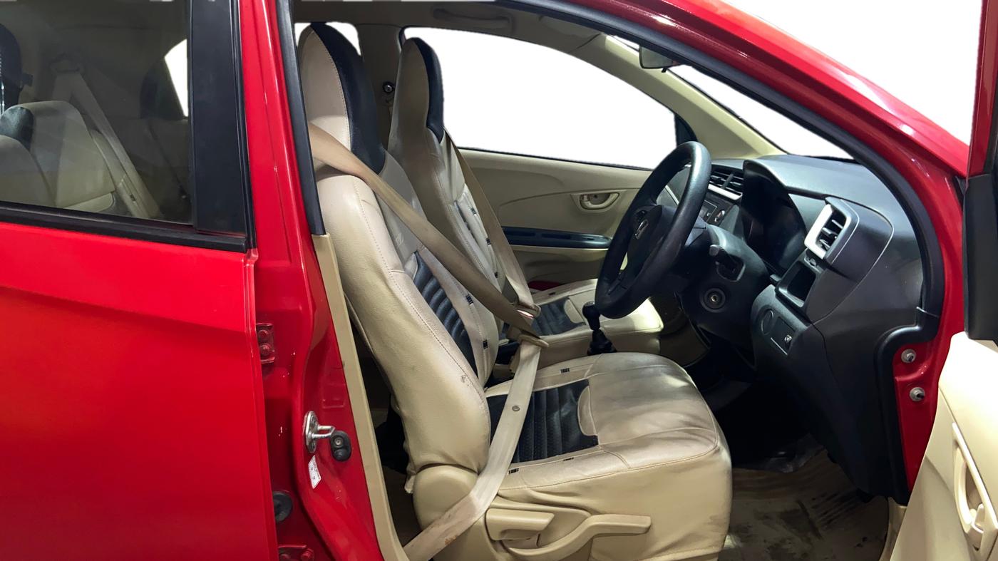 2017 Honda Brio S MT, Petrol, Manual, 28,091 km, Right Side Front Door Cabin