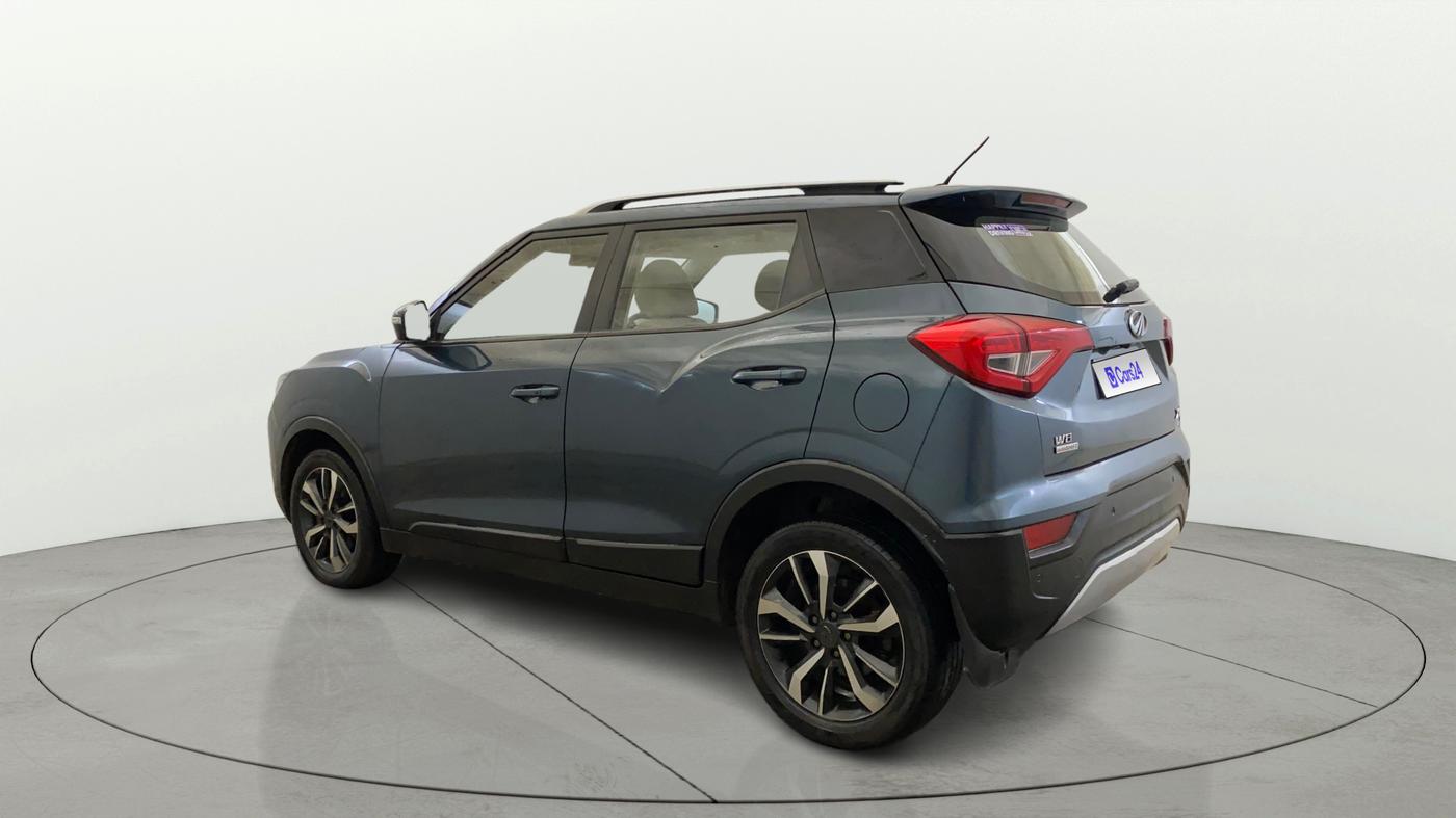 2019 Mahindra XUV300 W8 (O) 1.5 DIESEL AMT, Diesel, Automatic, 81,169 km, Left Back Diagonal