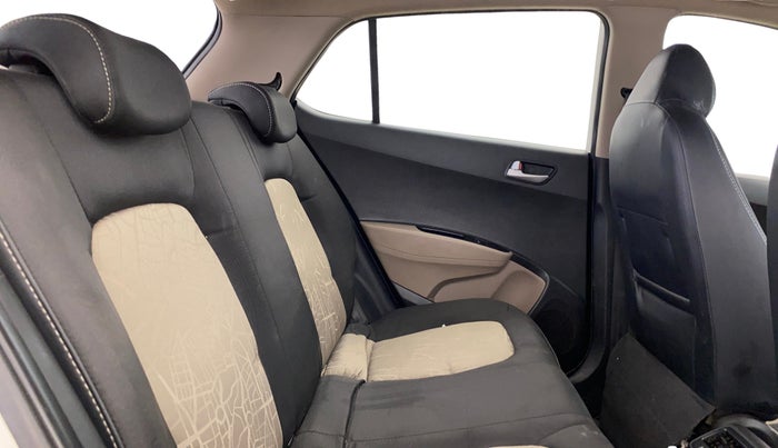 2015 Hyundai Grand i10 ASTA AT 1.2 KAPPA VTVT, Petrol, Automatic, 74,868 km, Right Side Rear Door Cabin