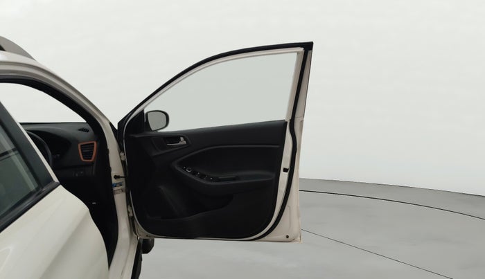 2017 Hyundai i20 Active 1.2 SX, Petrol, Manual, 59,486 km, RHS Front Door