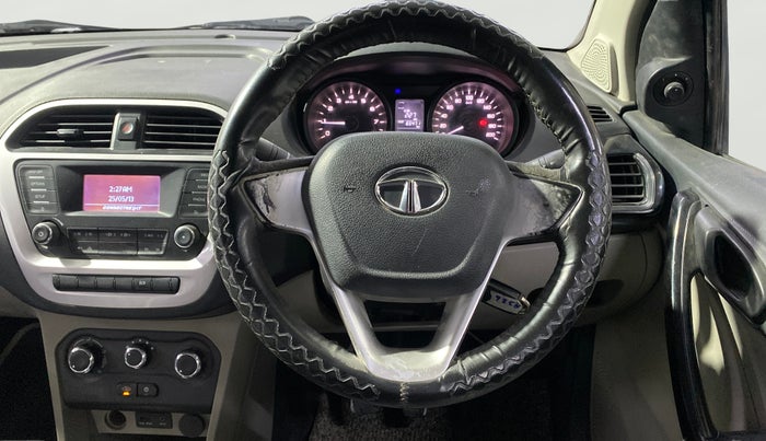 2016 Tata Tiago XT PETROL, Petrol, Manual, 65,462 km, Steering Wheel Close Up