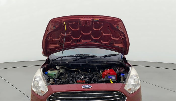 2018 Ford Figo Aspire TITANIUM 1.2 PETROL, CNG, Manual, 52,950 km, Open Bonet