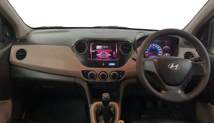 2013 Hyundai Grand i10 MAGNA 1.2 KAPPA VTVT, CNG, Manual, 68,714 km, Dashboard