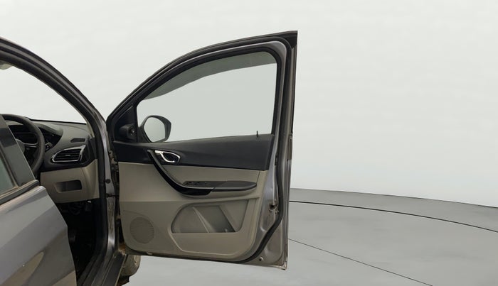 2019 Tata Tiago XZ PLUS PETROL, Petrol, Manual, 13,435 km, RHS Front Door