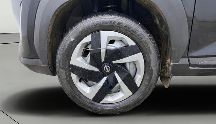 2025 Nissan MAGNITE Visia EZ-Shift, Petrol, Automatic, 7,081 km, Left Front Wheel