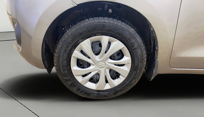 2023 Maruti Swift VXI, CNG, Manual, 89,102 km, Left Front Wheel