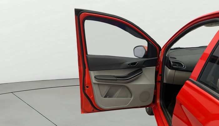 2021 Tata Tiago XT PETROL, Petrol, Manual, 32,484 km, LHS Front Door