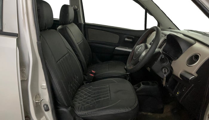 2014 Maruti Wagon R 1.0 LXI CNG, CNG, Manual, 89,518 km, Right Side Front Door Cabin