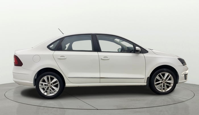 2019 Skoda Rapid STYLE 1.6 MPI AT, Petrol, Automatic, 49,097 km, Right Side View