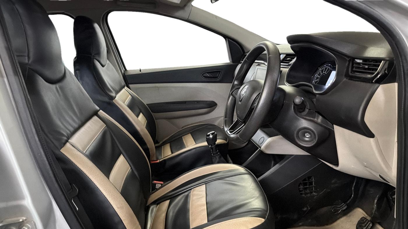2019 Renault TRIBER RXT, Petrol, Manual, 67,579 km, Right Side Front Door Cabin