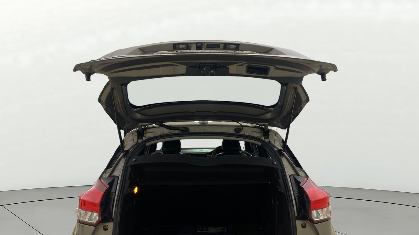 2021 Nissan Kicks XV 1.5, Petrol, Manual, 31,153 km, Boot Door Open
