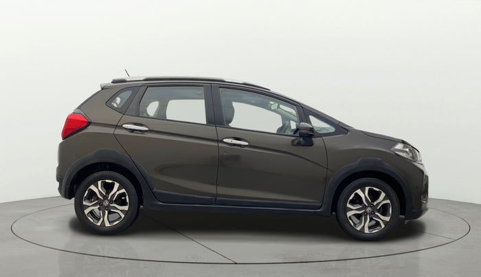 2017 Honda WR-V 1.5L I-DTEC VX MT, Diesel, Manual, 1,12,984 km, Right Side View
