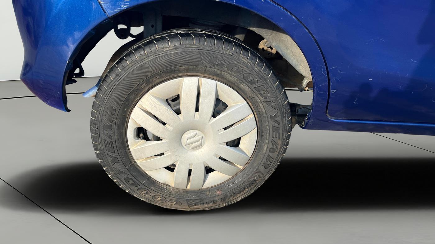 2015 Maruti Alto 800 VXI, Petrol, Manual, 86,725 km, Right Rear Wheel