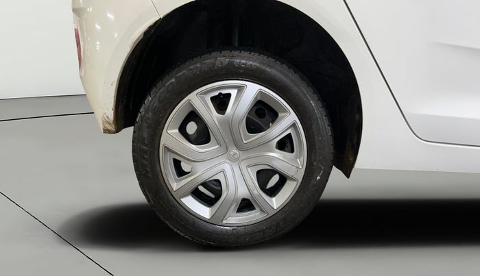 2024 Tata ALTROZ XM Plus (S) Diesel, Diesel, Manual, 7,765 km, Right Rear Wheel