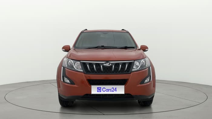 2015 Mahindra XUV500 W10, Diesel, Manual, 50,914 km, Front