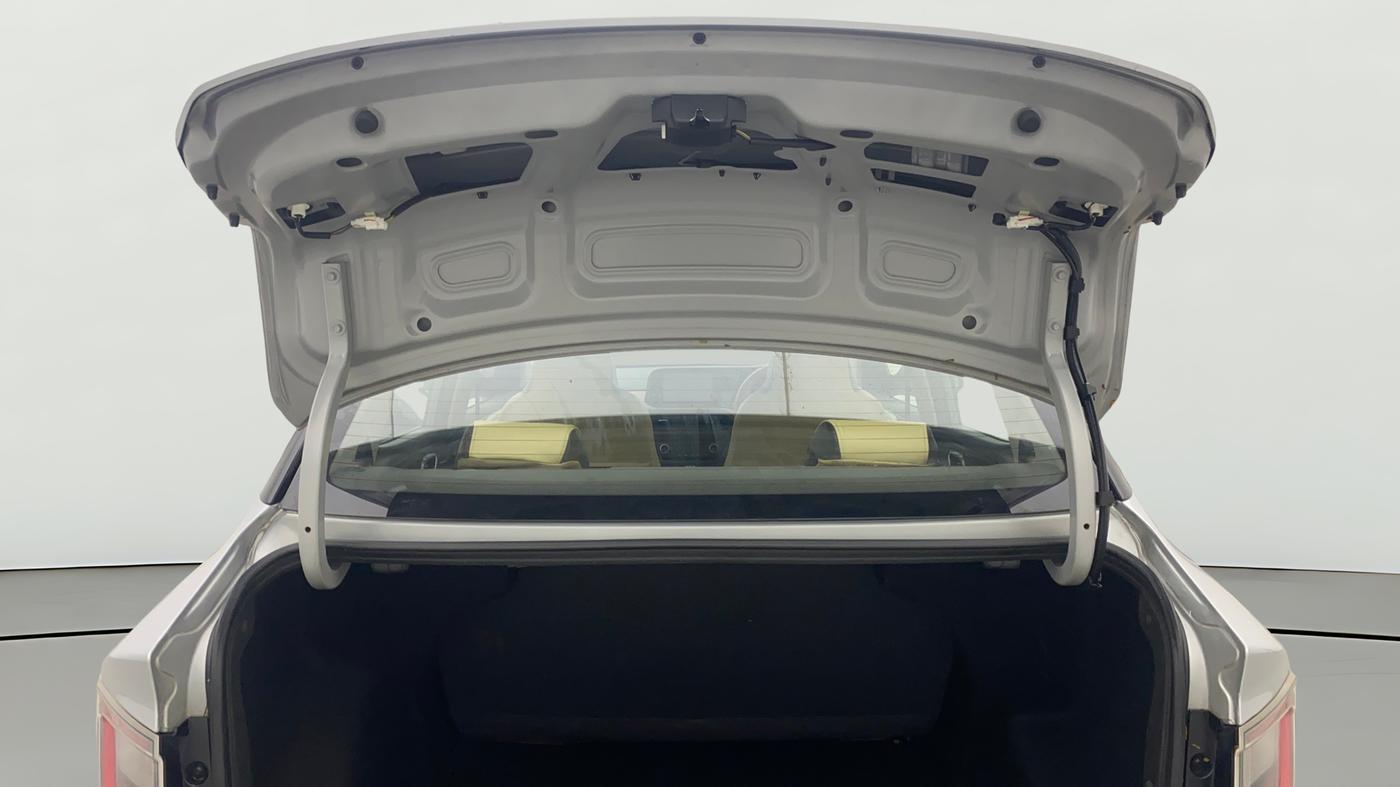 2021 Hyundai AURA SX PLUS 1.2 AMT, Petrol, Automatic, 26,914 km, Boot Door Open