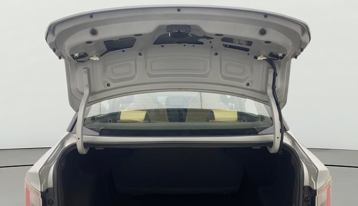 2021 Hyundai AURA SX PLUS 1.2 AMT, Petrol, Automatic, 26,881 km, Boot Door Open