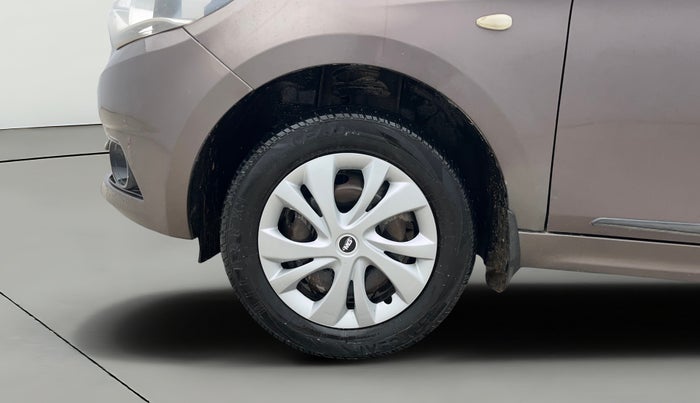 2018 Tata Tiago XTA PETROL, CNG, Automatic, 57,370 km, Left Front Wheel
