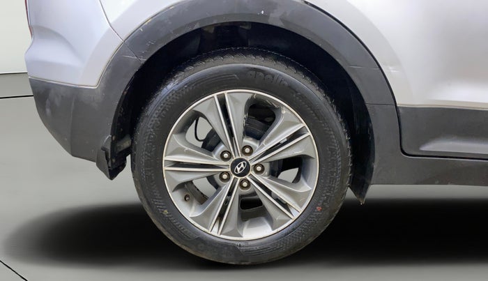 2016 Hyundai Creta SX PLUS AT 1.6 PETROL, Petrol, Automatic, 75,908 km, Right Rear Wheel