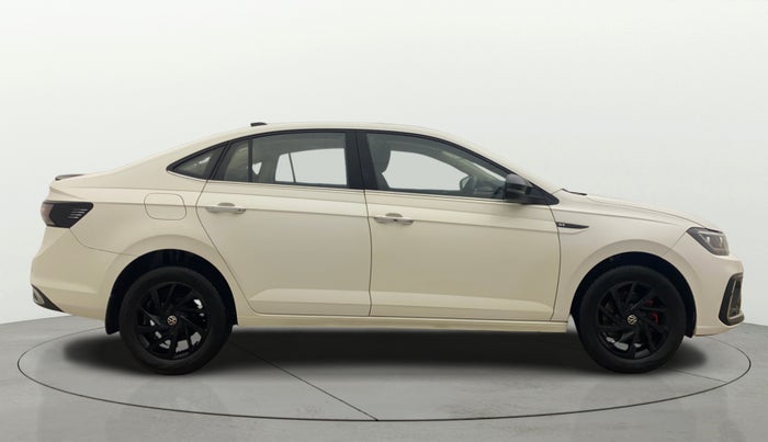2022 Volkswagen VIRTUS GT PLUS TSI 1.5 EVO DSG, Petrol, Automatic, 16,677 km, Right Side View