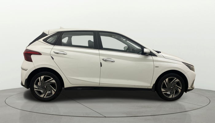 2021 Hyundai NEW I20 Asta 1.0 GDI Turbo IMT, Petrol, Manual, 33,012 km, Right Side View