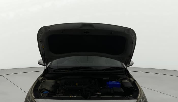 2022 Hyundai Verna SX (O)1.5 MPi, Petrol, Manual, 32,554 km, Open Bonet