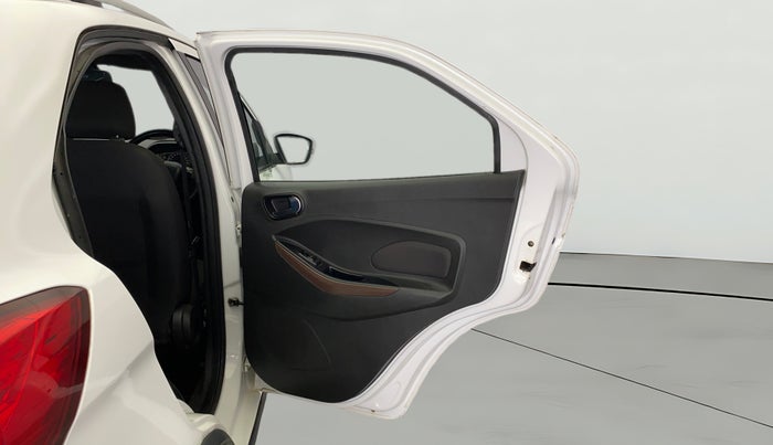 2019 Ford FREESTYLE TITANIUM 1.5 DIESEL, Diesel, Manual, 1,34,993 km, RHS Rear Door