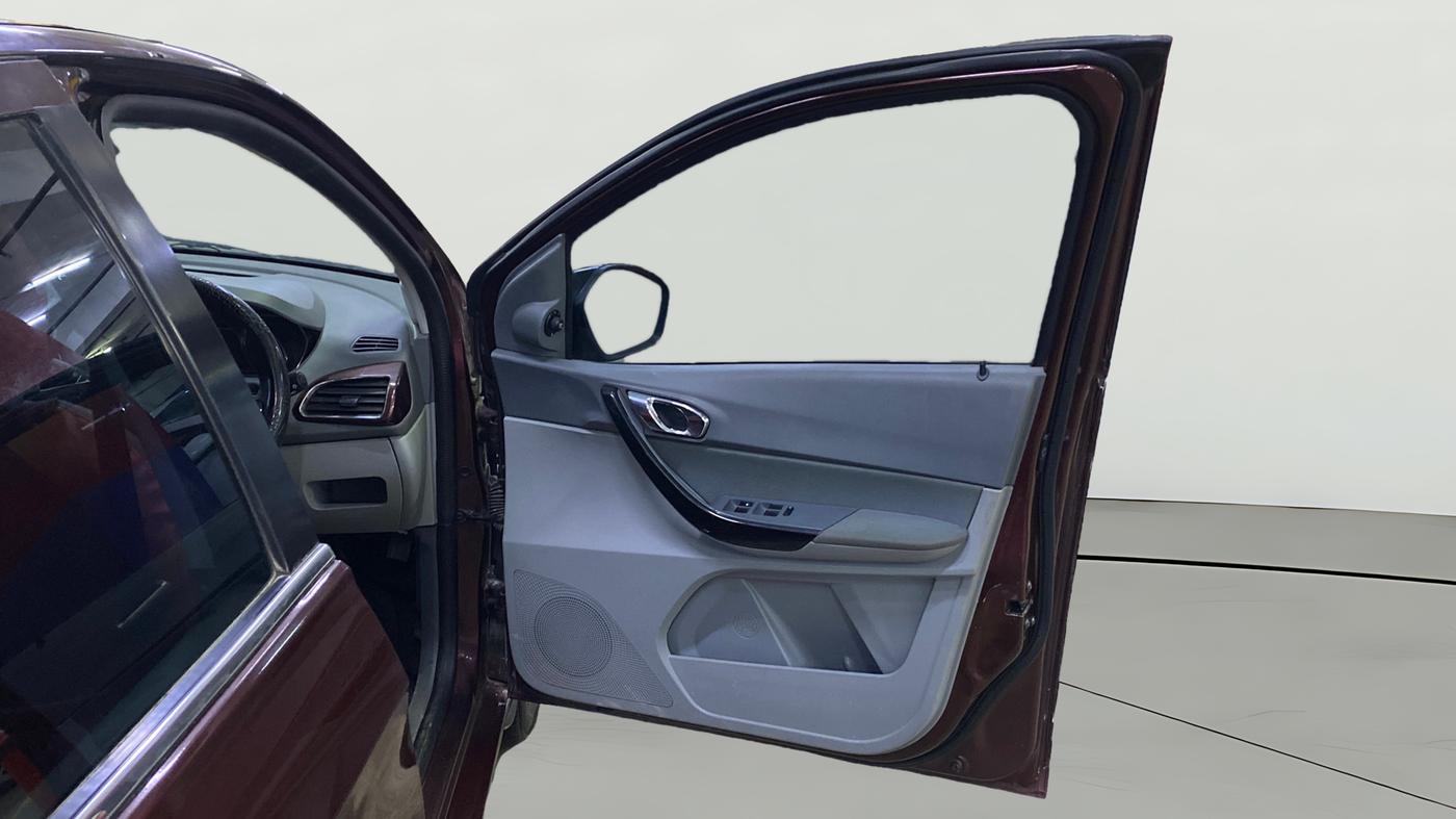 2020 Tata TIGOR XZ PLUS PETROL, Petrol, Manual, 85,723 km, RHS Front Door