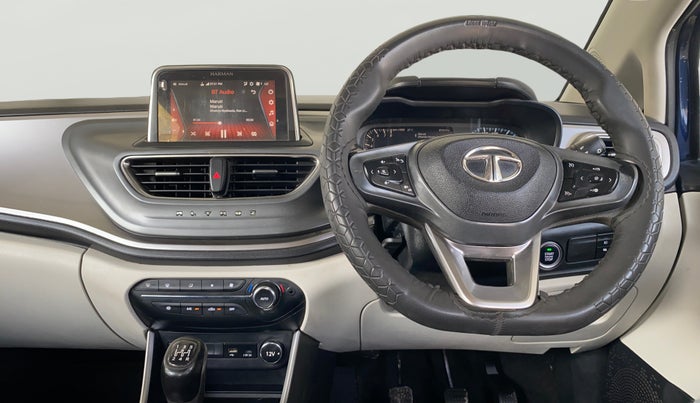 2023 Tata ALTROZ XZ + SUNROOF, Petrol, Manual, 37,220 km, Steering Wheel Close Up