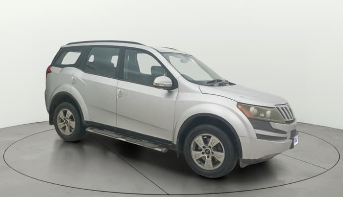 2014 Mahindra XUV500 W8, Diesel, Manual, 1,24,651 km, SRP