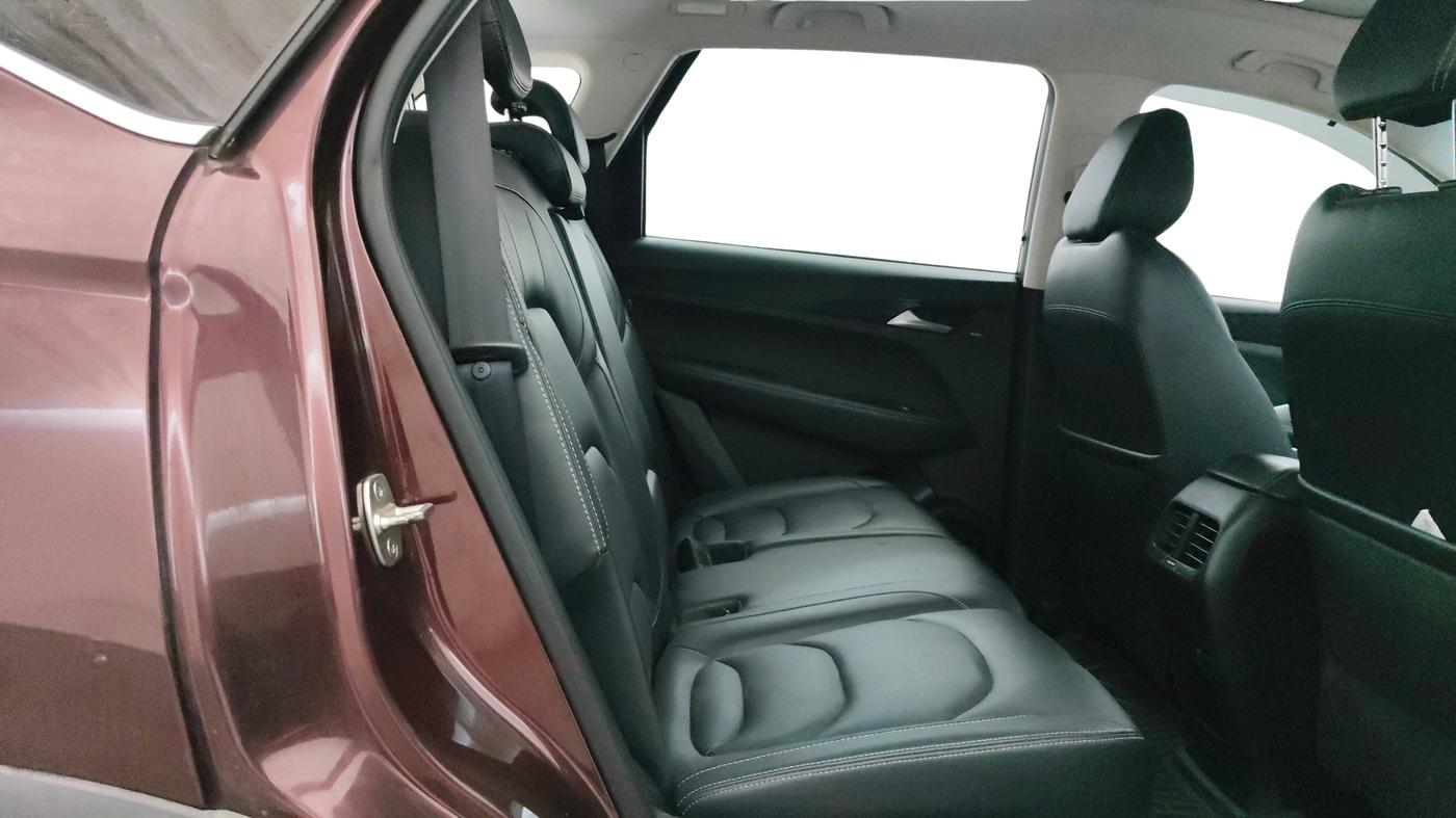 2019 MG HECTOR SHARP 1.5 DCT PETROL, Petrol, Automatic, 1,10,176 km, Right Side Rear Door Cabin