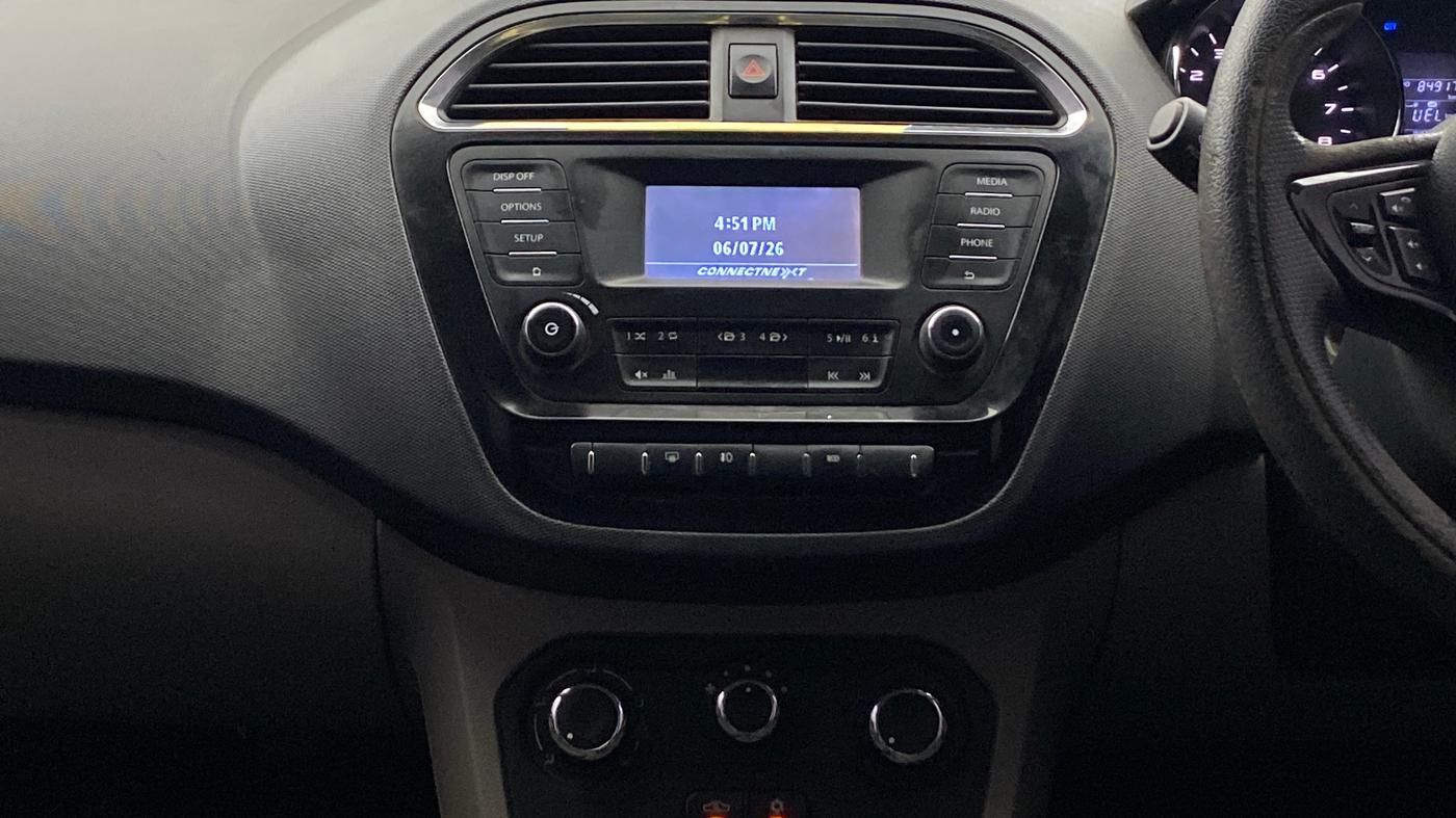 2018 Tata Tiago XZ PETROL, Petrol, Manual, 84,913 km, Air Conditioner