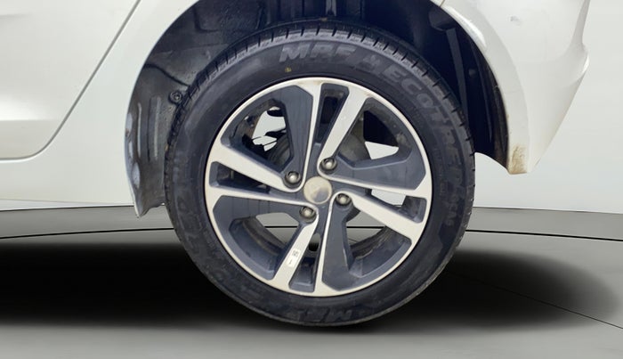 2023 Tata ALTROZ XZ PLUS DIESEL, Diesel, Manual, 10,430 km, Left Rear Wheel