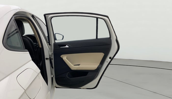 2022 Volkswagen VIRTUS HIGHLINE TSI 1.0 AT, Petrol, Automatic, 65,564 km, RHS Rear Door