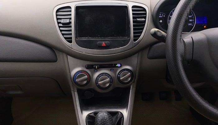 2013 Hyundai i10 MAGNA 1.2, Petrol, Manual, 42,194 km, Air Conditioner