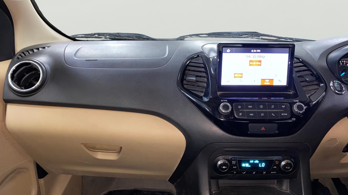 2018 Ford Figo Aspire TITANIUM 1.2 PETROL, Petrol, Manual, 45,715 km, Air Conditioner