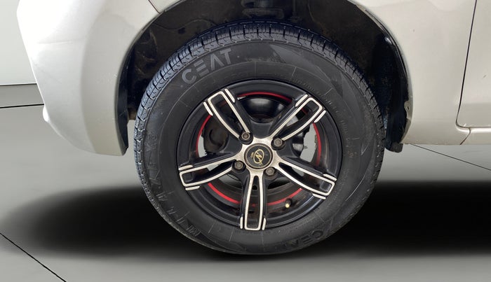 2021 Maruti Alto LXI O, Petrol, Manual, 46,333 km, Left Front Wheel