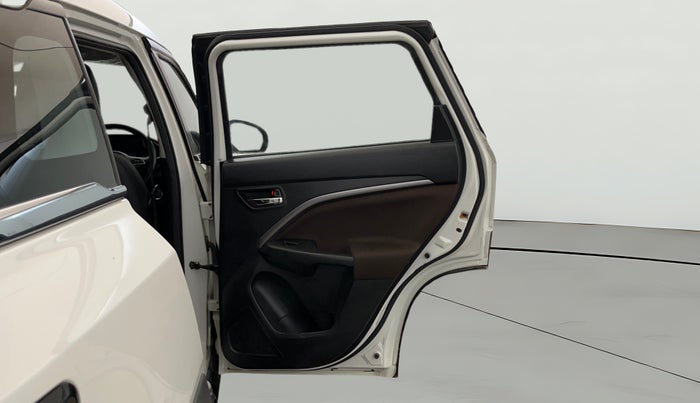 2022 Maruti BREZZA ZXI AT SMART HYBRID, Petrol, Automatic, 48,740 km, RHS Rear Door