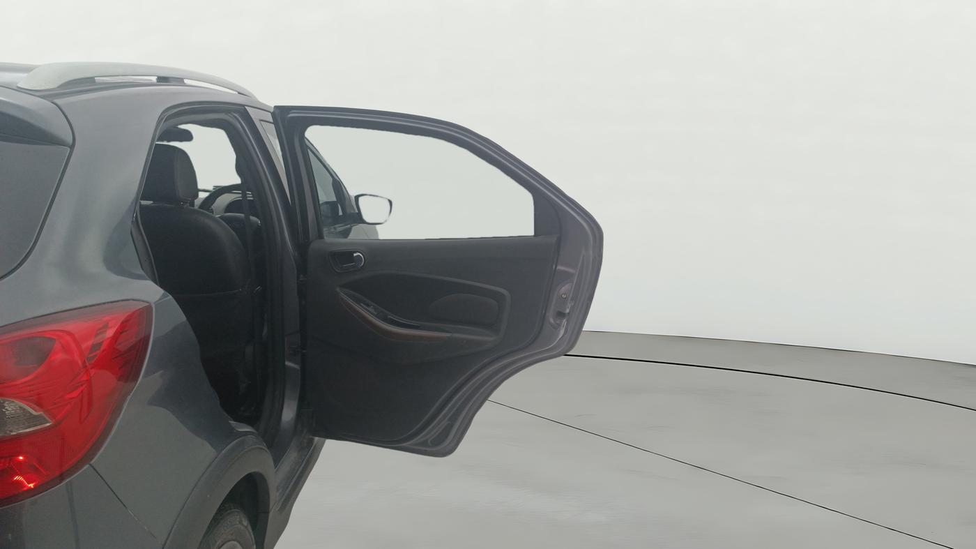 2018 Ford FREESTYLE TITANIUM 1.5 DIESEL, Diesel, Manual, 68,224 km, RHS Rear Door