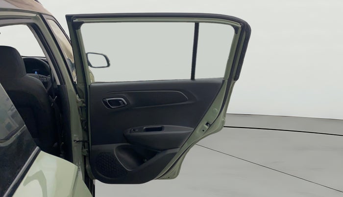 2024 Hyundai EXTER SX (O) Connect 1.2 AMT Knight Edition, Petrol, Automatic, 4,295 km, RHS Rear Door