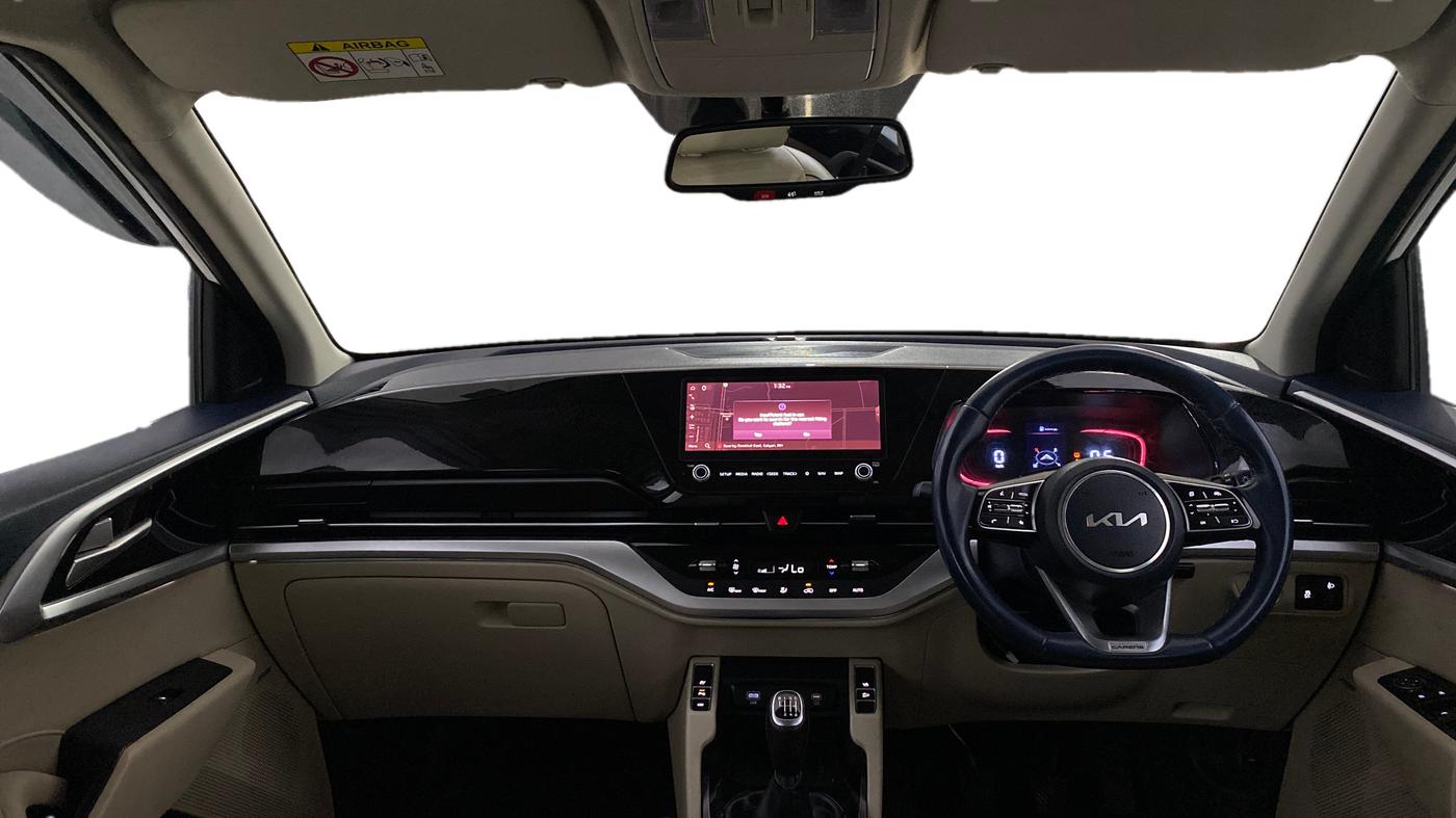 2022 KIA CARENS LUXURY PLUS 1.4 PETROL 6 STR, Petrol, Manual, 74,755 km, Dashboard