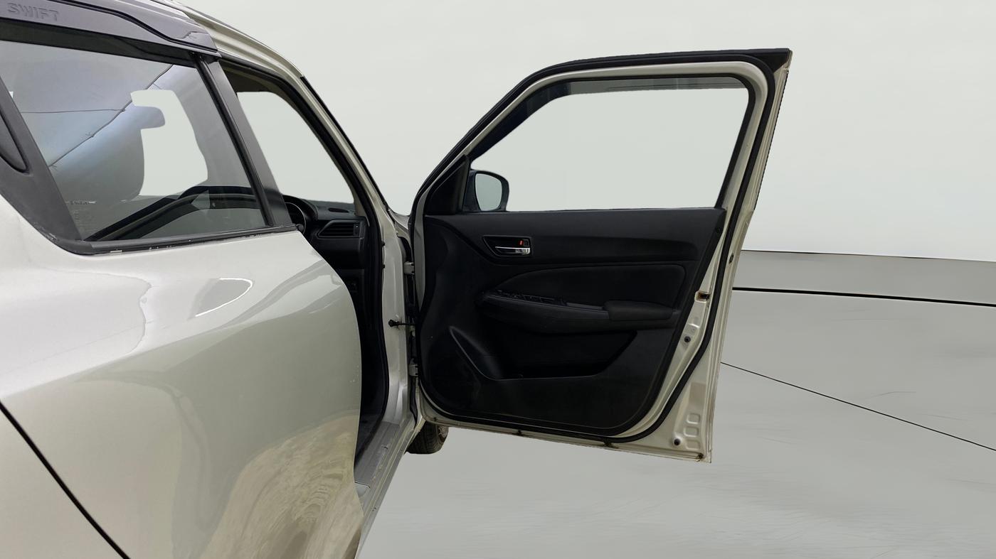 2019 Maruti Swift VXI AMT, Petrol, Automatic, 91,974 km, RHS Front Door