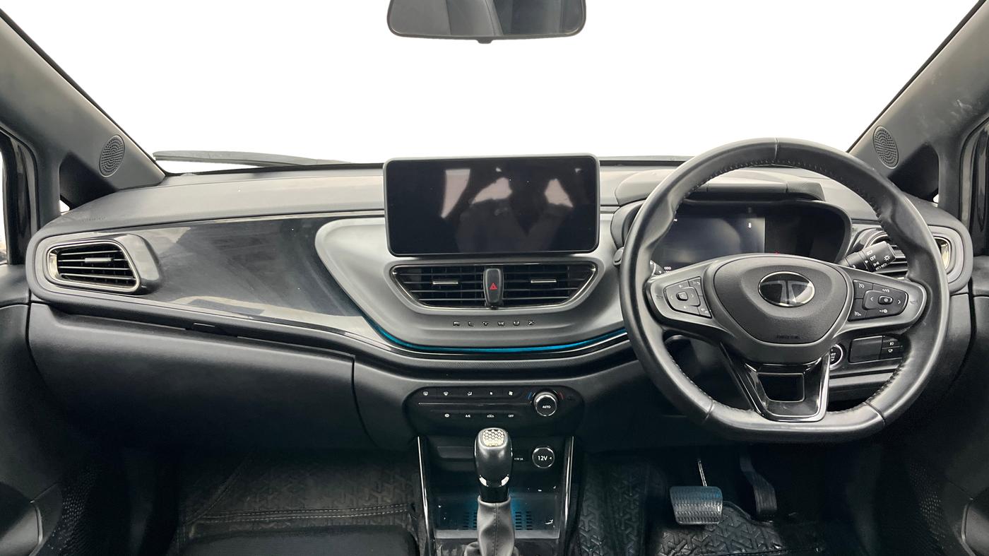 2024 Tata ALTROZ XZA Plus (S) Lux Dark Edition, Petrol, Automatic, 23,295 km, Dashboard