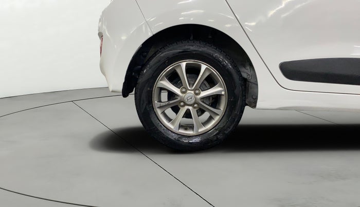 2016 Hyundai Grand i10 ASTA (O) AT 1.2 KAPPA VTVT, Petrol, Automatic, 54,107 km, Right Rear Wheel