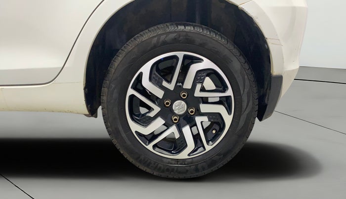 2014 Maruti Swift VXI, Petrol, Manual, 37,134 km, Left Rear Wheel